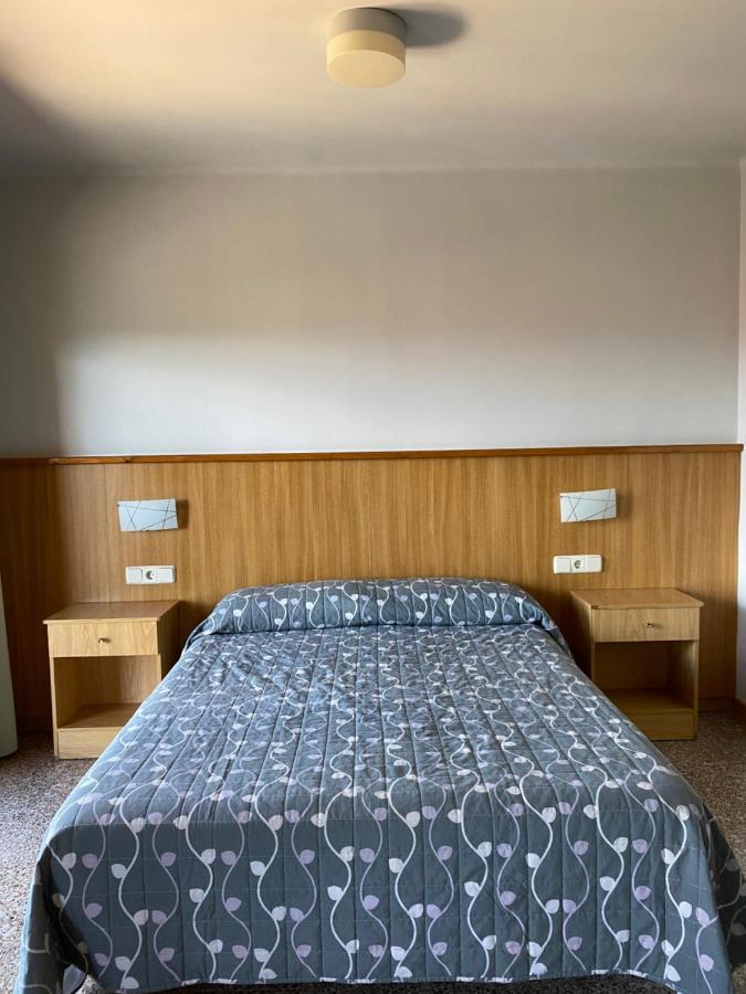 Hostal Alt Llobregat Касталя-да-н'Уг Екстер'єр фото
